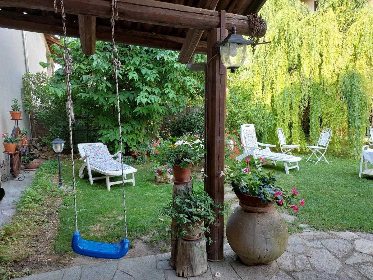 B&B Locanda Dai Nonni Asti Exterior foto